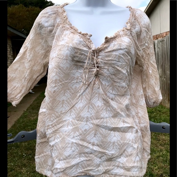 Old Navy Tops - ❤️5/$5❤️